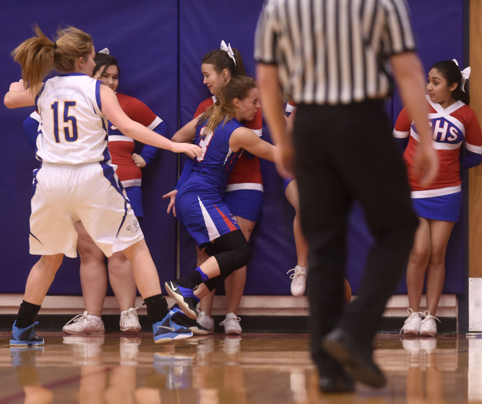 State Championship Basketball - Castleford Vs. Carey